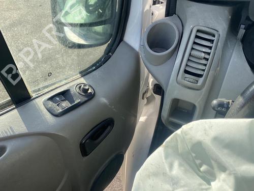 Front left lock RENAULT TRAFIC II Van (FL) 2.5 dCi 145 (FL0J) | BP25575401C98 - Image 4