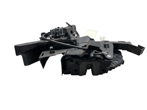 rear-right-lock-ford-kuga-i-2008-2009-2010-2011-2012-33551424 main image