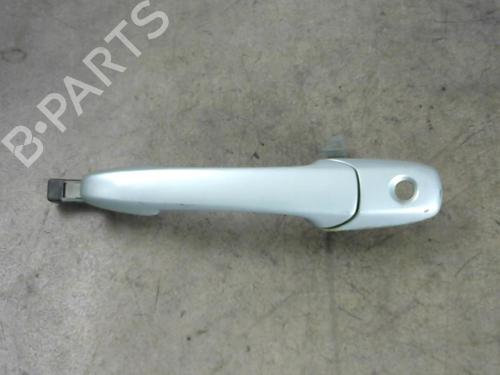 Używane Klamka zewnętrzna drzwi przednich lewych MAZDA 5 (CR) 2.0 CD (CR19) (143 hp) 25560446