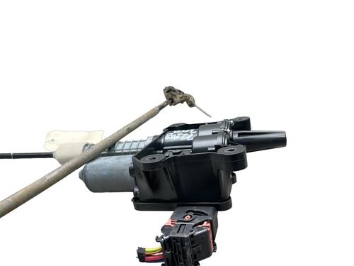 Electric handbrake PEUGEOT 3008 I MPV (0U_) 1.6 HDi | BP25542909E5