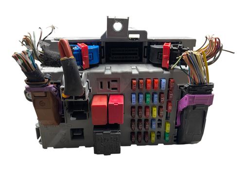 Used Fuse box CITROËN JUMPER II Van 2.2 HDi 130 (130 hp) 32387185