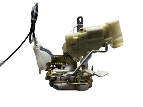 Used Front right lock TOYOTA YARIS (_P1_) 1.0 (SCP10_, SCP10R) (65 hp) 25502810