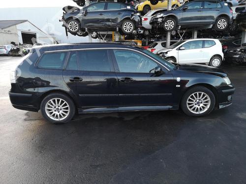 Left headlight SAAB 9-3 Estate (E50) 1.9 TiD | BP25525446C28 