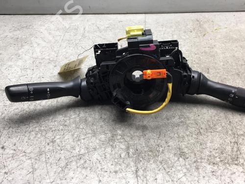 Steering column stalk TOYOTA YARIS (_P9_) 1.4 D-4D (NLP90_, NLP90R) | BP25529280I23 