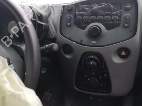 Rear left seatbelt PEUGEOT 108 1.2 | BP25584250I29 - Image 29