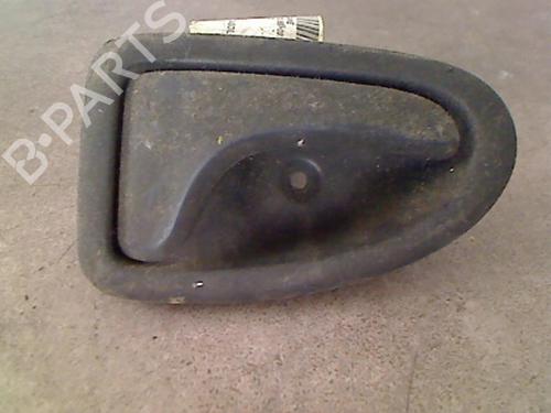 Used Rear right interior door handle RENAULT MEGANE I (BA0/1_) 1.9 dCi (BA05, BA1F) (102 hp) 25524278
