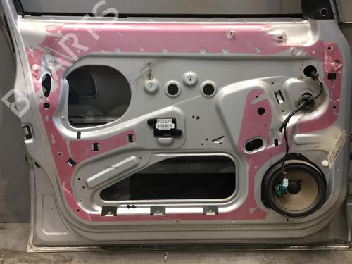 Left front door OPEL ZAFIRA A MPV (T98) 2.0 DTI 16V (F75) | BP25579121C2 
