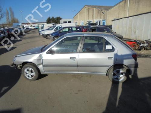 Switch PEUGEOT 306 Hatchback (7A, 7C, N3, N5) 1.9 D | BP25578245I30 