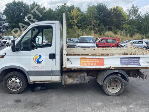 Front right lock IVECO DAILY III Van 35 C 12 V, 35 S 12 V (AGKA43A2, AGKB43A2, AGKB46A2,... | BP25546457C97 