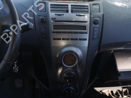 Left front window switch TOYOTA YARIS (_P9_) 1.4 D-4D (NLP90_, NLP90R) | BP25517811I27 - Image 28