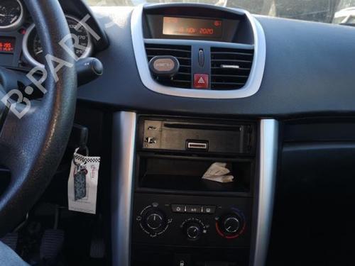 Front left exterior door handle PEUGEOT 207 (WA_, WC_) 1.4 HDi | BP25555501C128 