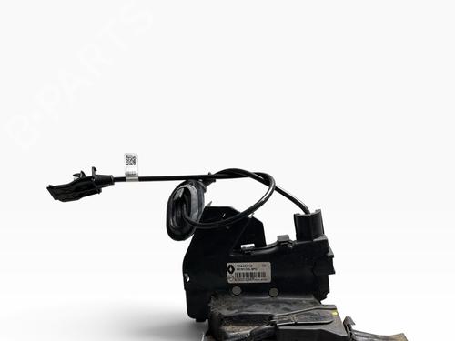 front-right-lock-renault-megane-iv-hatchback-b9amn_-2015-40271297 main image