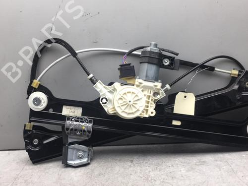 Rudehejsemekanisme ventre foran BMW 5 (E60) 520 d | BP25524877C22 