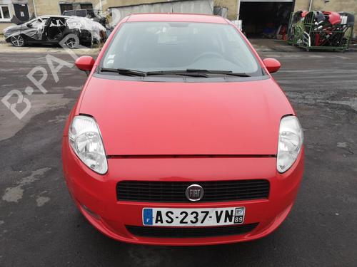 Right front fog light FIAT GRANDE PUNTO (199_) 1.3 D Multijet | BP25538661C31 