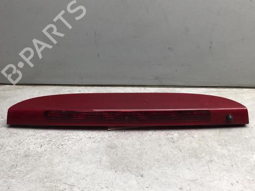Used Third brake light RENAULT CLIO III Grandtour (KR0/1_) 1.5 dCi (KR0G) (68 hp) 25525426