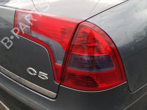 Left taillight CITROËN C5 II (RC_) 1.6 HDi (RC8HZB) | BP25583458C34 - Image 15