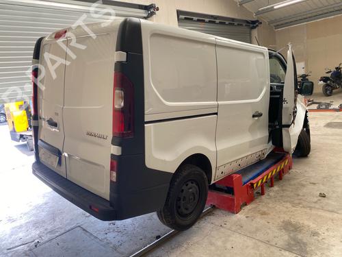 Rear bumper left light RENAULT TRAFIC III Van (FG_) 2.0 dCi 130 (FGMY) | BP38952292C81 - Image 13