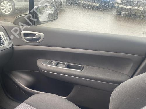 Højre baglygte PEUGEOT 307 Break (3E) 2.0 HDI 110 | BP25528265C35 
