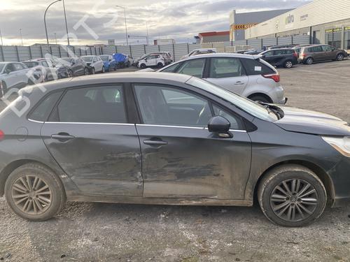 Right taillight CITROËN C4 II (NC_) 1.6 HDi 115 | BP32237808C35 - Image 10