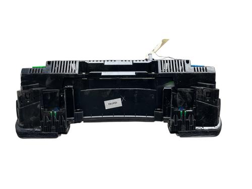 instrument-cluster-audi-a4-b6-8e2-2000-2001-2002-2003-2004-2005-30618701 main image