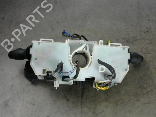 Used Switch RENAULT MEGANE III Coupe (DZ0/1_) 1.5 dCi (DZ09, DZ0D, DZ1F, DZ1G, DZ14, DZ29) (110 hp) 25579073