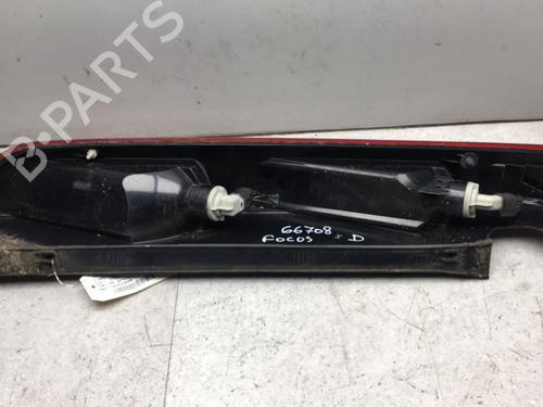 right-taillight-ford-focus-ii-saloon-db_-fch-dh-2005-25520905 main image