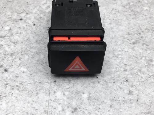 Warning switch PORSCHE CAYENNE (9PA) S 4.5 | BP25561767I22 - Image 3