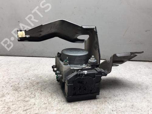 Used ABS pump ABS pump RENAULT CLIO II (BB_, CB_) 1.2 (BB0A, BB0F, BB10, BB1K, BB28, BB2D, BB2H, CB0A,... (58 hp) 25580992 25580992