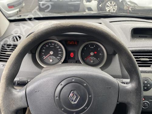 Venstre forlygte RENAULT MEGANE II (BM0/1_, CM0/1_) 1.5 dCi (BM02, BM13, BM2A, CM02, CM13) | BP25551854C28 
