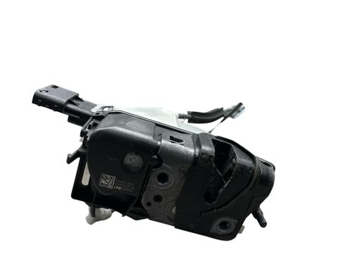 front-right-lock-opel-corsa-f-p2jo-2019-25572822 main image