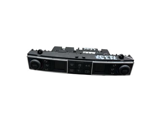 Used Climate control Climate control 25567382 25567382
