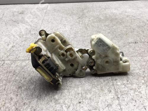 Used Front right lock NISSAN TERRANO II (R20) 3.0 Di 4WD (154 hp) 25546768