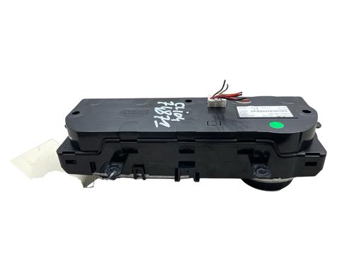 climate-control-renault-clio-iv-bh_-2012-2013-2014-2015-2016-2017-2018-2019-2020-2021-30817605 main image