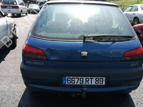 Left headlight PEUGEOT 306 Hatchback (7A, 7C, N3, N5) 1.9 D | BP25515993C28 