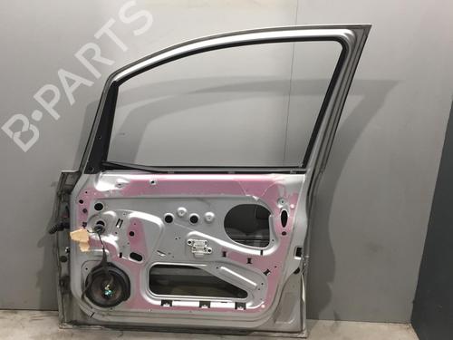 Right front door OPEL ZAFIRA A MPV (T98) 2.2 DTI 16V (F75) | BP25578381C3 