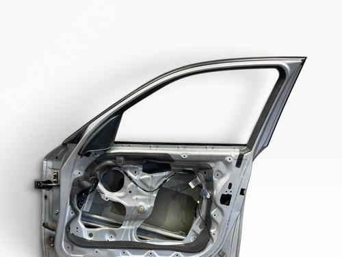 right-front-door-bmw-1-e87-2003-2004-2005-2006-2007-2008-2009-2010-2011-2012-2013-25562539 main image