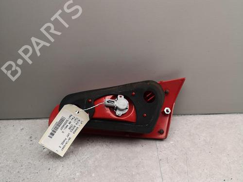 Used Left tailgate light Left tailgate light ALFA ROMEO 147 (937_) 1.6 16V T.SPARK (937.AXA1A, 937.AXB1A, 937.BXB1A) (120 hp) 25526072 25526072