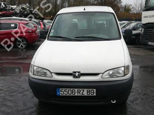 Front right window mechanism PEUGEOT PARTNER Box Body/MPV (5_, G_) 1.9 D | BP25553381C23 