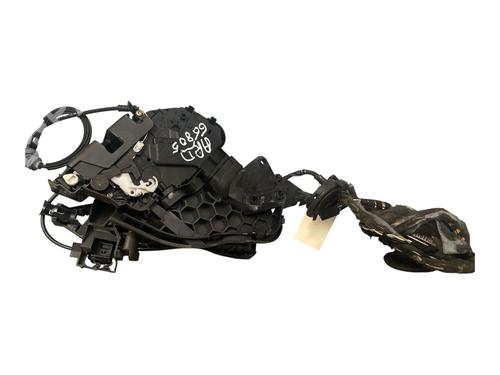 rear-right-lock-volvo-v50-545-2003-2004-2005-2006-2007-2008-2009-2010-2011-2012-25580239 main image