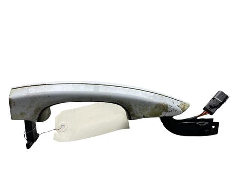 Used Front right exterior door handle FORD MONDEO V Hatchback (CE) 2.0 TDCi (150 hp) 25514689