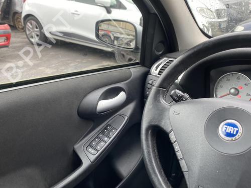 Right tailgate light FIAT STILO Multi Wagon (192_) 1.9 D Multijet | BP27359222C80  - Image 15