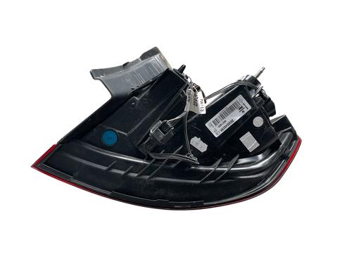 Used Left taillight Left taillight RENAULT MEGANE IV Hatchback (B9A/M/N_) 1.2 TCe 130 (B9MR) (130 hp) 33205809 33205809