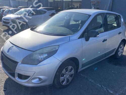 Brugte RENAULT SCÉNIC III (JZ0/1_) 1.5 dCi (110 hp) 4404741