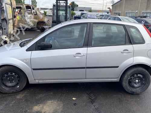 Third brake light FORD FIESTA V (JH_, JD_) 1.3 | BP25574523L11 