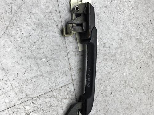 Used Rear left exterior door handle VW GOLF III (1H1) 1.9 TDI (90 hp) 25561108