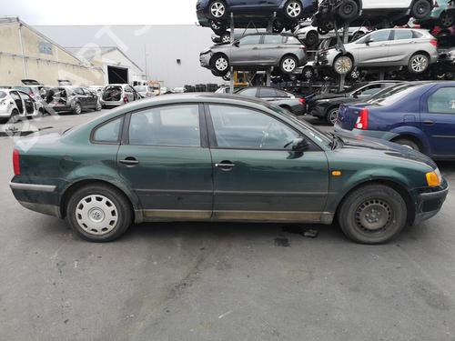 Left front indicator VW PASSAT B5 (3B2) 1.6 | BP25554472C32 - Image 11
