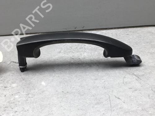 Used Front left exterior door handle Front left exterior door handle 25517343 25517343
