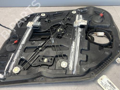 Rudehejsemekanisme Højre foran KIA CARENS IV 1.7 CRDi | BP25553247C23 