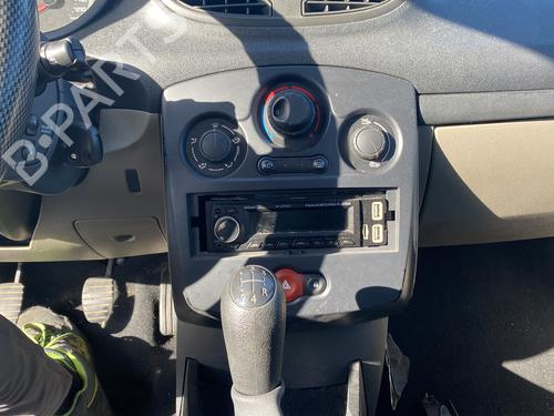 Cockpit RENAULT CLIO III (BR0/1, CR0/1) 1.5 dCi (BR17, CR17) | BP25510276C47