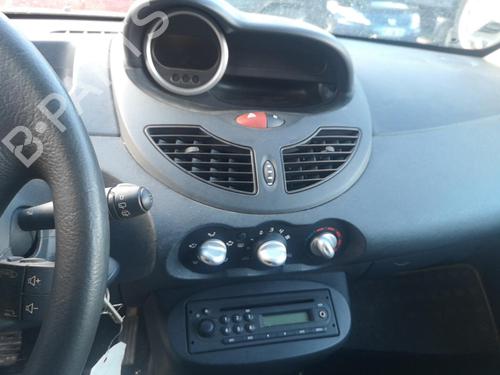 Sprinklertank RENAULT TWINGO II (CN0_) 1.2 16V (CN0K, CN0V, CN0A) | BP25538074C113 - Image 4